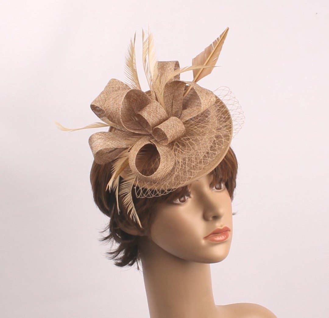 Linen band hatinater w sinamay bow and feather gold STYLE: HS/4685 /GOLD image 0